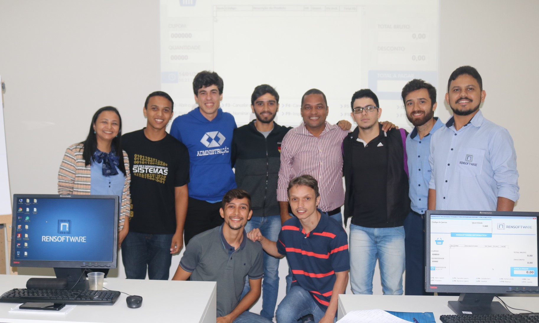 Rensoftware promove treinamento de qualificação profissional em automação comercial